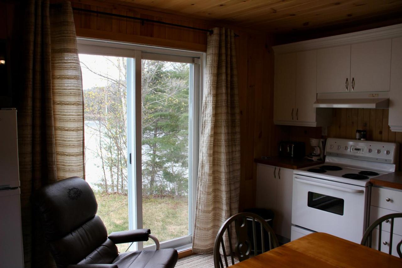 Bord Du St-maurice Chalet *
