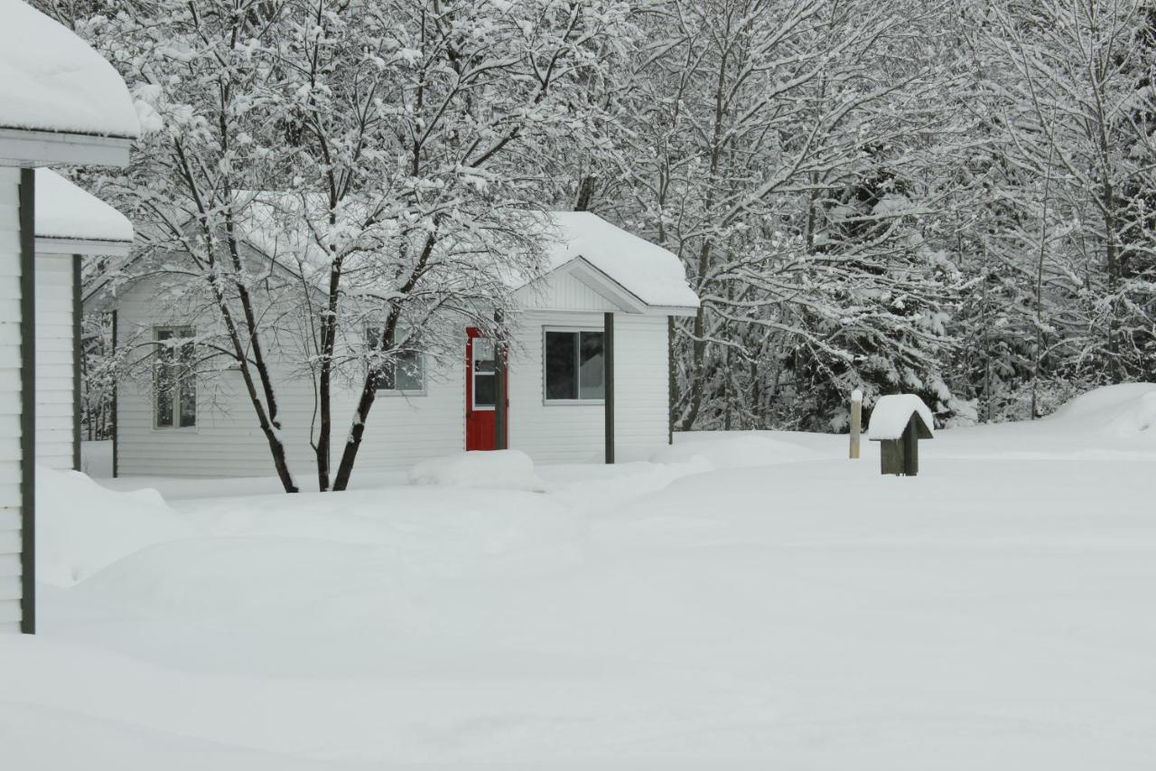 Bord Du St-maurice Chalet *